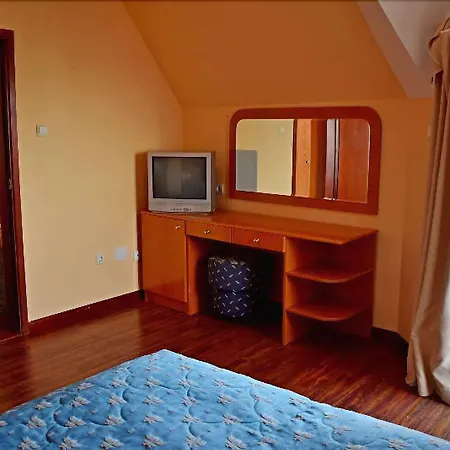 Royal Golden Sands