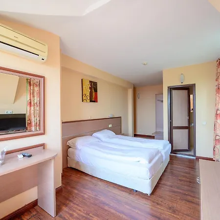 Royal 3* גולדן סנדס