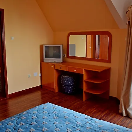 Royal Golden Sands