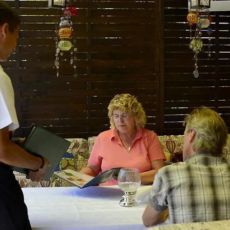 Royal 3* גולדן סנדס